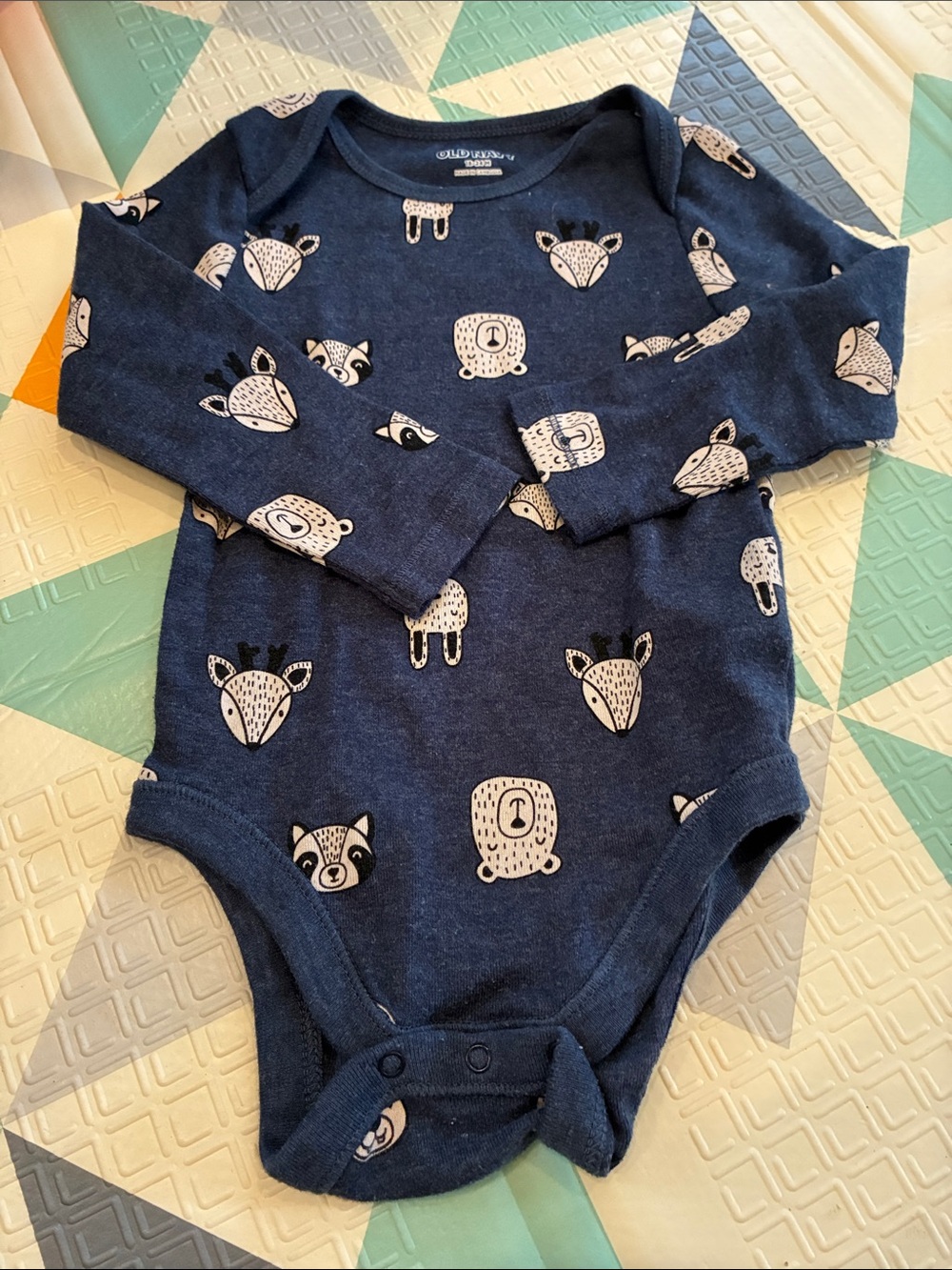20/25$ 🧸 Carter's Navy Blue Animal Print Long-Sleeve One-Piece